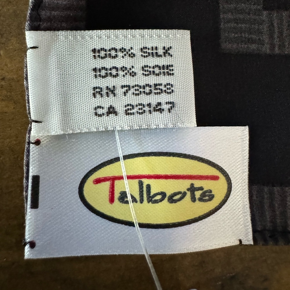 Talbots Silk Scarf - Picture 6 of 6